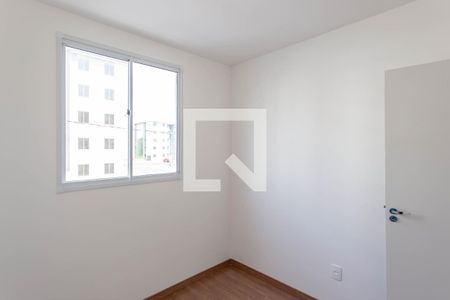 Quarto 1 de apartamento para alugar com 2 quartos, 50m² em Capitão Eduardo, Belo Horizonte