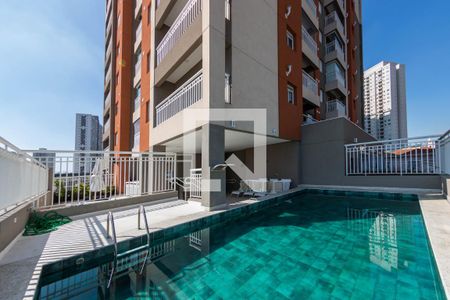 Apartamento à venda com 33m², 1 quarto e sem vaga Apartamento à venda com 33m², 1 quarto e sem vagaÁrea comum - Piscina