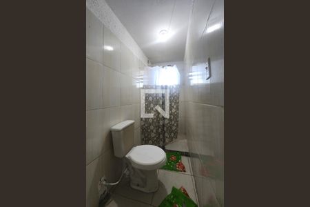 Banheiro de apartamento para alugar com 1 quarto, 30m² em Jardim Placaford, Salvador