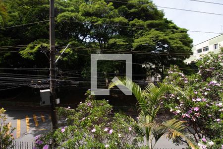 Quarto 1 de apartamento para alugar com 2 quartos, 48m² em Vila Madalena, São Paulo