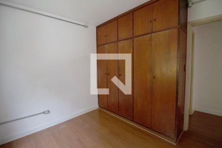 Quarto 1 de apartamento para alugar com 2 quartos, 48m² em Vila Madalena, São Paulo