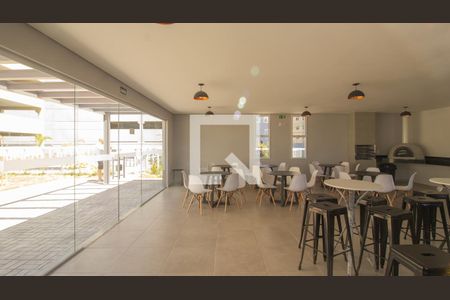 Apartamento à venda com 47m², 2 quartos e 1 vaga Apartamento à venda com 47m², 2 quartos e 1 vagaÁrea comum - Salão de festas