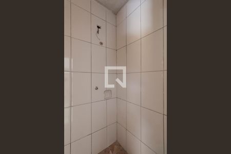 Banheiro de casa para alugar com 1 quarto, 35m² em Jardim Nova Tereza, São Paulo