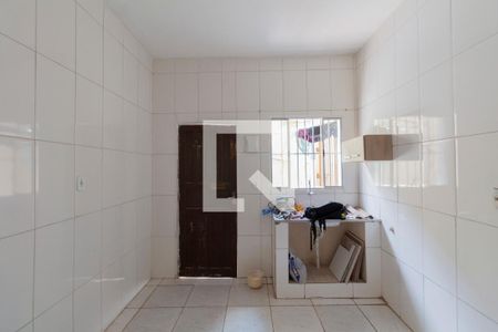 Cozinha de casa para alugar com 1 quarto, 35m² em Jardim Nova Tereza, São Paulo