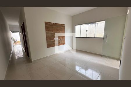 Sala de casa para alugar com 2 quartos, 180m² em Residencial Portinari, Goiânia