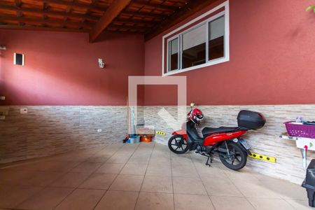 Garagem de casa à venda com 3 quartos, 222m² em Novo Osasco, Osasco