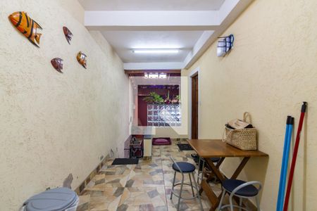 Casa à venda com 222m², 3 quartos e 2 vagas Casa à venda com 222m², 3 quartos e 2 vagasQuintal