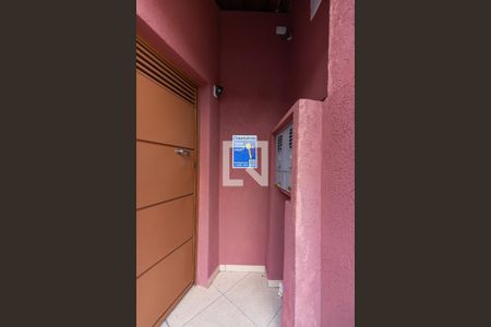 Casa à venda com 222m², 3 quartos e 2 vagas Casa à venda com 222m², 3 quartos e 2 vagasPlaca de Anuncio