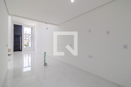 Casa à venda com 95m², 3 quartos e 2 vagasCozinha