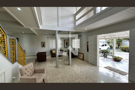 Sala de casa de condomínio para alugar com 4 quartos, 120m² em Recreio dos Bandeirantes, Rio de Janeiro