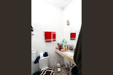 Casa à venda com 75m², 2 quartos e 3 vagasBanheiro da Suíte