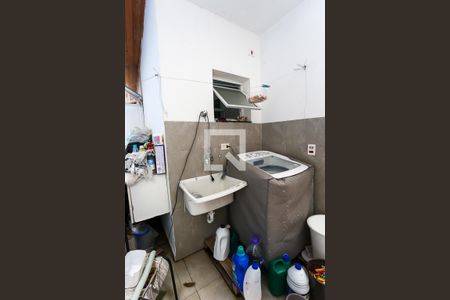 Casa à venda com 75m², 2 quartos e 3 vagasÁrea de Serviço