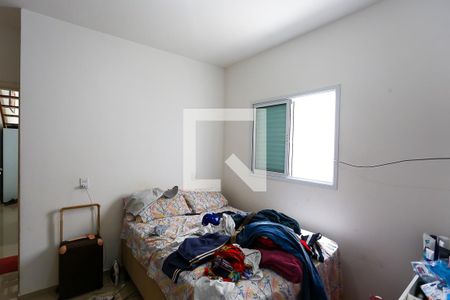 Casa à venda com 75m², 2 quartos e 3 vagassuíte