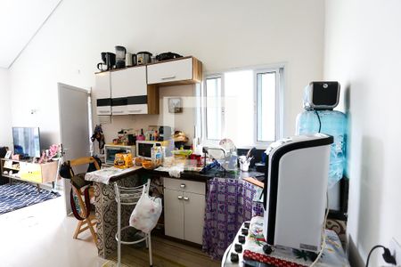 cozinha de casa para alugar com 2 quartos, 75m² em Parque Monte Alegre, Taboão da Serra