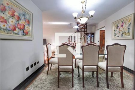 Apartamento à venda com 324m², 4 quartos e 3 vagasSala