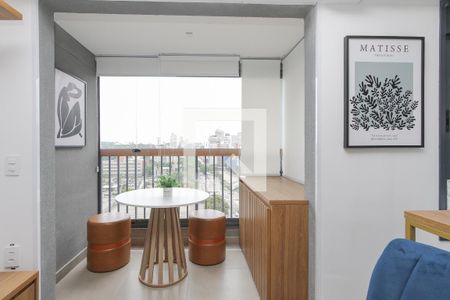 Varanda de kitnet/studio à venda com 1 quarto, 28m² em Brooklin Paulista, São Paulo