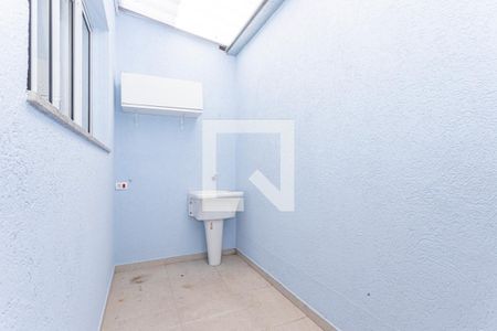 Casa de condomínio para alugar com 55m², 2 quartos e 1 vagaArea de Serviços