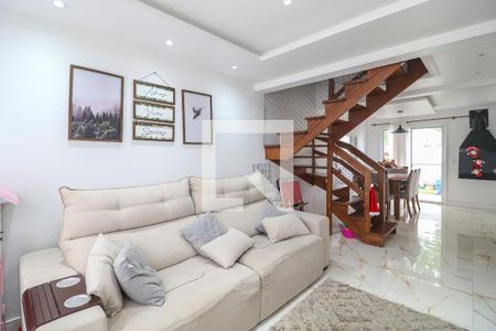 Casa de condomínio à venda com 142m², 3 quartos e 2 vagasSala