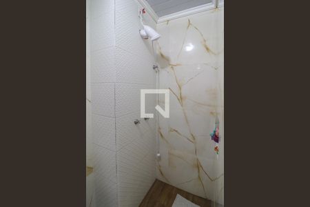 Casa de condomínio à venda com 142m², 3 quartos e 2 vagasBanheiro 2