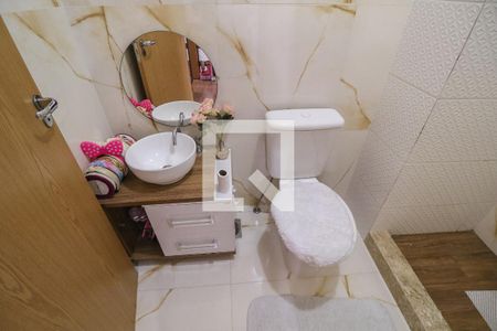 Casa de condomínio à venda com 142m², 3 quartos e 2 vagasBanheiro 2