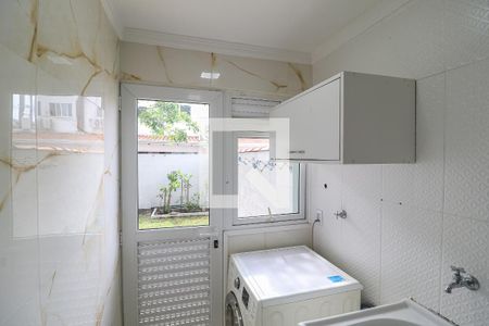 Casa de condomínio à venda com 142m², 3 quartos e 2 vagasÁrea de Serviço