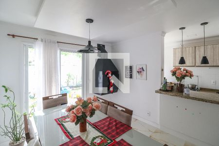 Casa de condomínio à venda com 142m², 3 quartos e 2 vagasSala