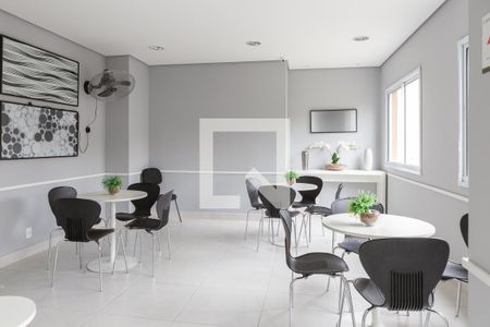 Apartamento para alugar com 31m², 1 quarto e sem vaga Apartamento para alugar com 31m², 1 quarto e sem vagaÁrea comum - Salão de festas