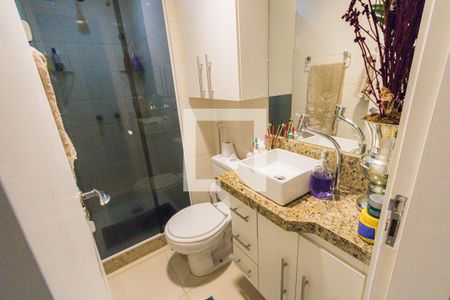 Apartamento à venda com 70m², 3 quartos e 1 vagaBanheiro Social