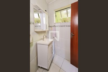 Banheiro de casa para alugar com 1 quarto, 90m² em Santo Afonso, Novo Hamburgo