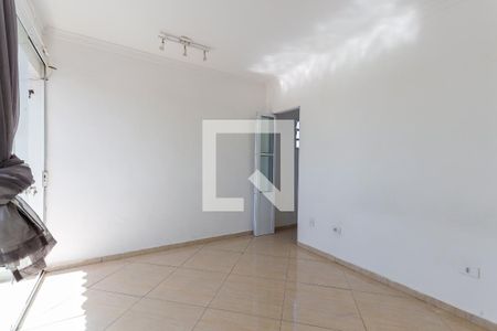 Suíte de casa para alugar com 3 quartos, 200m² em Vila Ede, São Paulo