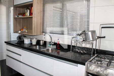 Apartamento à venda com 130m², 3 quartos e 2 vagasCozinha