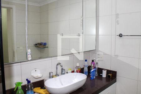 Apartamento à venda com 130m², 3 quartos e 2 vagasBanheiro da Suíte