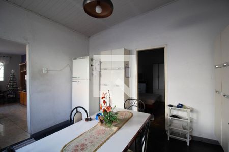 Casa à venda com 333m², 3 quartos e 2 vagasCozinha