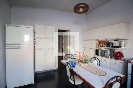 Casa à venda com 333m², 3 quartos e 2 vagasCozinha