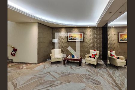 Apartamento para alugar com 100m², 3 quartos e sem vaga Apartamento para alugar com 100m², 3 quartos e sem vagaFachada e portaria