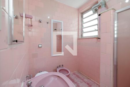 Apartamento para alugar com 100m², 3 quartos e sem vaga Apartamento para alugar com 100m², 3 quartos e sem vagaBanheiro Corredor