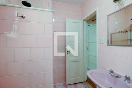 Apartamento para alugar com 100m², 3 quartos e sem vaga Apartamento para alugar com 100m², 3 quartos e sem vagaBanheiro Corredor