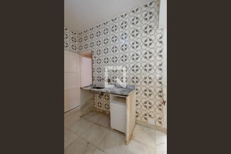 Apartamento para alugar com 100m², 3 quartos e sem vaga Apartamento para alugar com 100m², 3 quartos e sem vagaCozinha e Área de Serviço