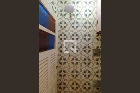 Apartamento para alugar com 100m², 3 quartos e sem vaga Apartamento para alugar com 100m², 3 quartos e sem vagaBanheiro de serviço