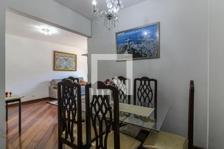 Apartamento à venda com 140m², 3 quartos e 2 vagasSala