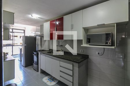 Apartamento à venda com 140m², 3 quartos e 2 vagasCozinha