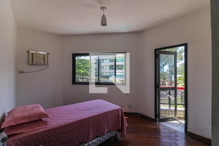 Suíte de apartamento à venda com 3 quartos, 140m² em Recreio dos Bandeirantes, Rio de Janeiro