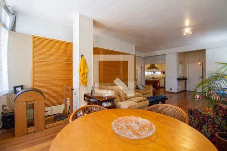 Sala de apartamento para alugar com 3 quartos, 158m² em Cerqueira César, São Paulo