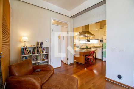 Sala de apartamento à venda com 3 quartos, 158m² em Cerqueira César, São Paulo