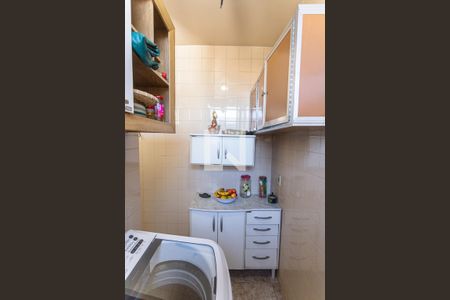 Apartamento à venda com 65m², 3 quartos e 1 vagaÁrea de Serviço
