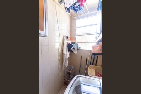 Apartamento à venda com 65m², 3 quartos e 1 vagaÁrea de Serviço