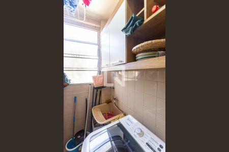 Apartamento à venda com 65m², 3 quartos e 1 vagaÁrea de Serviço