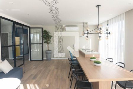 Apartamento para alugar com 33m², 1 quarto e sem vaga Apartamento para alugar com 33m², 1 quarto e sem vagaÁrea comum - Salão de festas