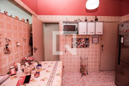 Cozinha de apartamento à venda com 3 quartos, 80m² em Funcionários, Belo Horizonte