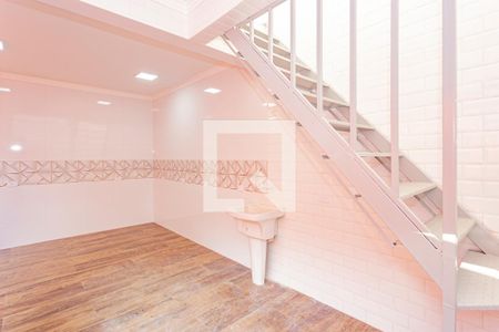 Casa à venda com 170m², 3 quartos e 2 vagas Casa à venda com 170m², 3 quartos e 2 vagasÁrea de Serviço